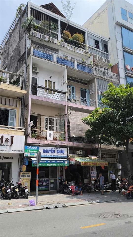 Cần cho thuê nhà nguyên căn hộ ( LẦU 2 ) Trần Quang Khải Quang Khải Q1
