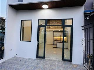 Nhà sổ hồng riêng giá rẻ, 5x16, giá 1ty380, shr, 2 phòng ngủ, ngay xã đức hòa đông