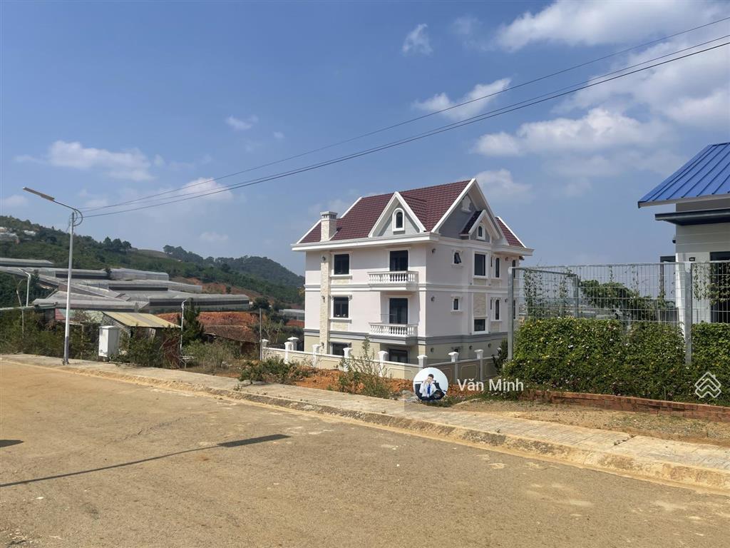 Langbiang town vạn xuân 5,8 tỷ sở hữu lô đất đẹp, không lỗi phong thuỷ, hợp lý nhất dự án hiện tại