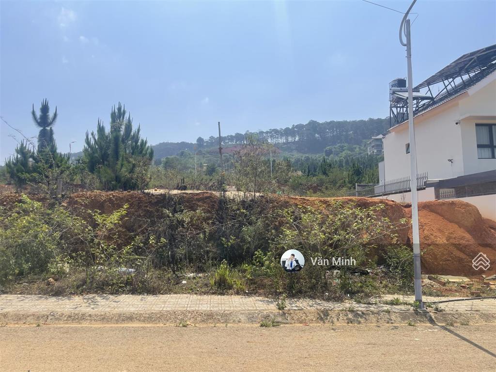 Langbiang town vạn xuân 5,8 tỷ sở hữu lô đất đẹp, không lỗi phong thuỷ, hợp lý nhất dự án hiện tại