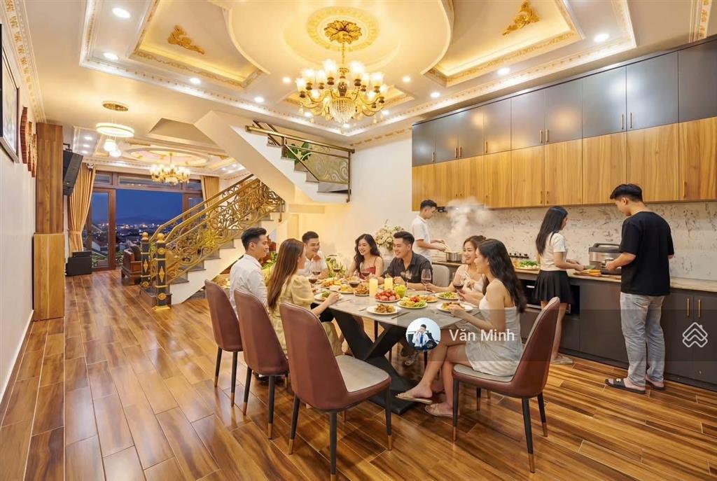 Giảm sốc 800tr, nhà view 2 mt hiếm phù đổng thiên vương 6pn, full nội thất cao cấp, sổ hoàn công