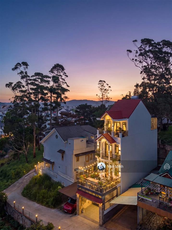 Giảm sốc 800tr, nhà view 2 mt hiếm phù đổng thiên vương 6pn, full nội thất cao cấp, sổ hoàn công