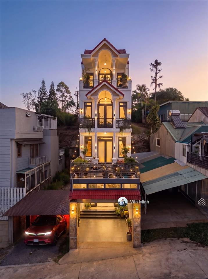 Giảm sốc 800tr, nhà view 2 mt hiếm phù đổng thiên vương 6pn, full nội thất cao cấp, sổ hoàn công