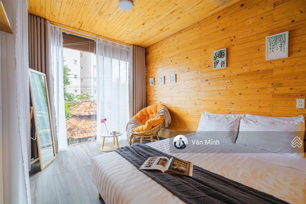 Homestay sân vườn kqh yersin 8pn sức chứa 20 người, 2,5tr/ngày, 500m ra hồ xuân hương