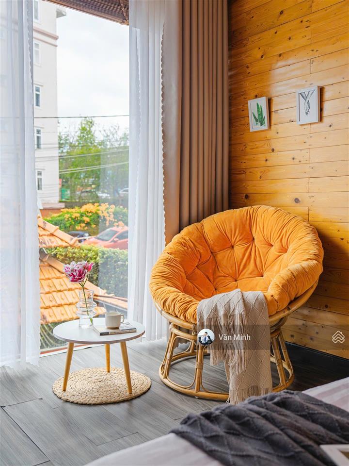 Homestay sân vườn kqh yersin 8pn sức chứa 20 người, 2,5tr/ngày, 500m ra hồ xuân hương