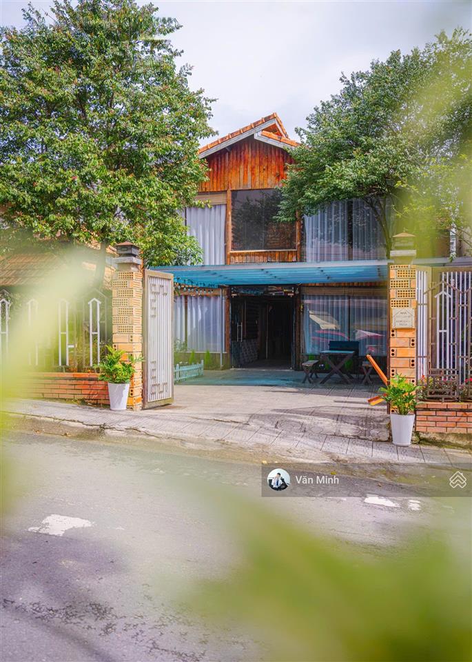 Homestay sân vườn kqh yersin 8pn sức chứa 20 người, 2,5tr/ngày, 500m ra hồ xuân hương
