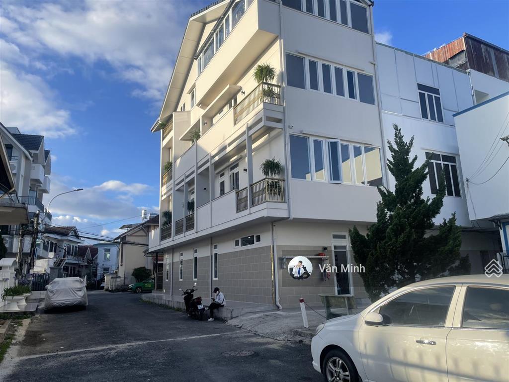 Bán 152m2 đất, tặng nhà srxd khu bùi thị xuân, đường nhựa 8m xe hơi tránh, giá đầu tư 61,5tr/m2