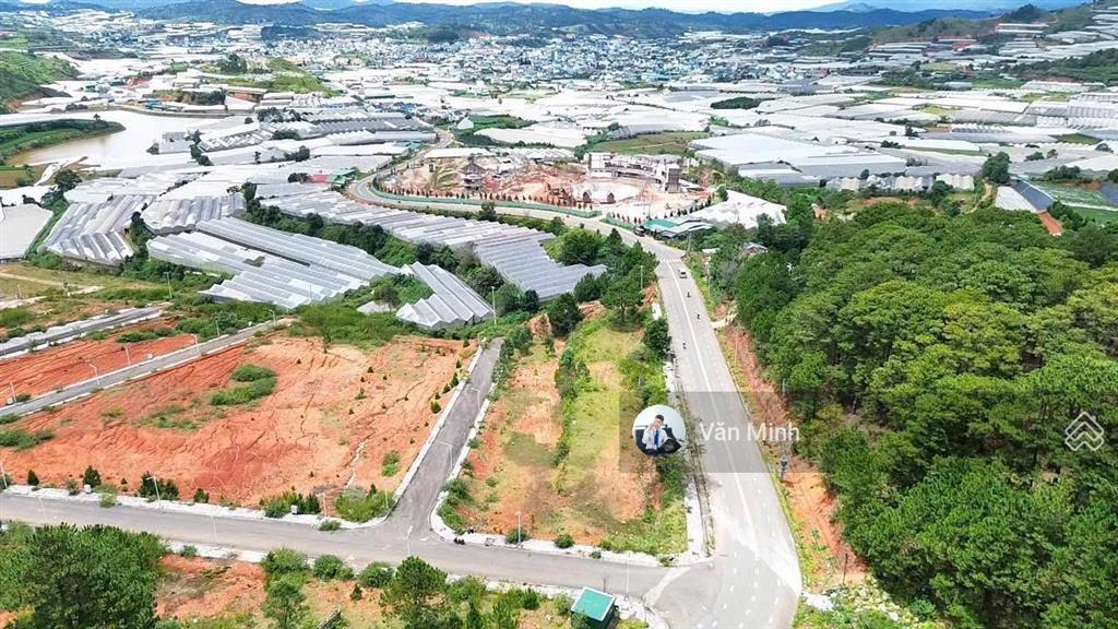 Đặc biệt rẻ, mặt tiền kđt vạn xuân langbiang town 106,9m2, đối diện rừng thông 33.000 ha