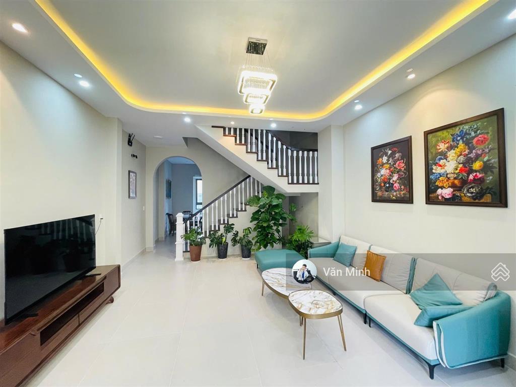 Bán nhà mới kqh mạc đĩnh chi, p. xuân hương, đà lạt  80m2, 4pn 5wc, full nội thất cao cấp