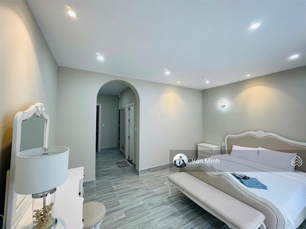 Bán nhà mới kqh mạc đĩnh chi, p. xuân hương, đà lạt  80m2, 4pn 5wc, full nội thất cao cấp