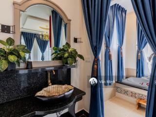 Villa cao cấp, mới xây, căn góc 2mt trung tâm đà lạt, ở nghỉ dưỡng kinh doanh đều hợp lý