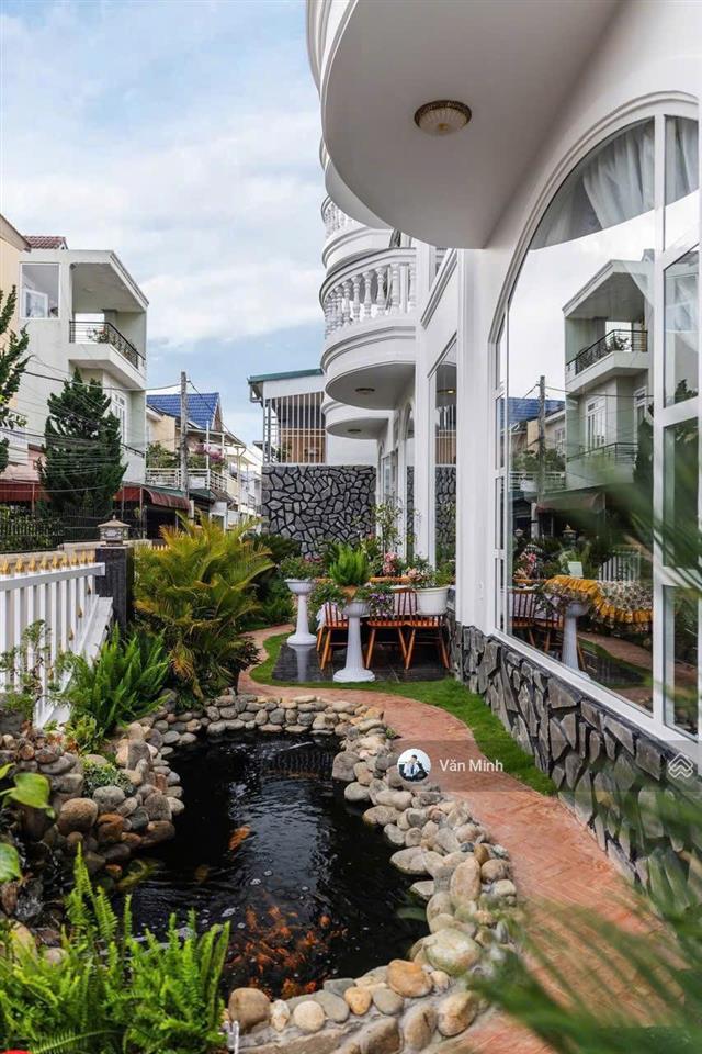 Villa cao cấp, mới xây, căn góc 2mt trung tâm đà lạt, ở nghỉ dưỡng kinh doanh đều hợp lý