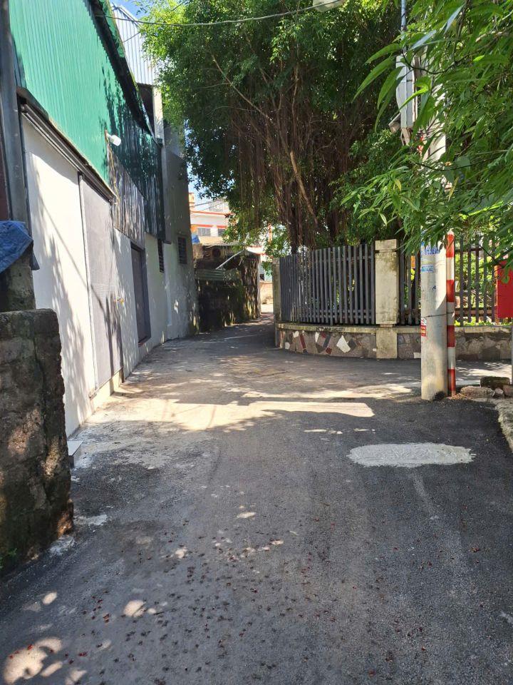 Đất Biên Giang Phường Chương Mỹ 45m đường thông oto vào đất, gần chợ giá 3,4 tỷ  