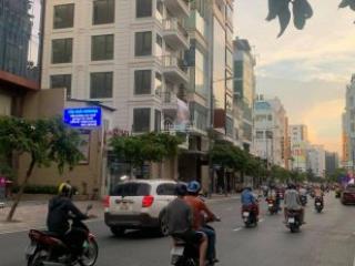 Chính chủ bán nhà mặt tiền ngay đường phổ quang, p. 2, q. tân bình. dt 10x20m, 3 tầng giá 30 tỷ