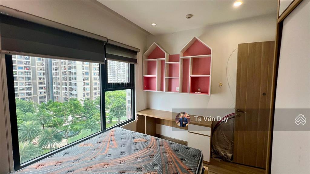 Chính chủ cho thuê căn 2pn2wc góc đông nam tòa s1.06, full đồ, vào ở ngay