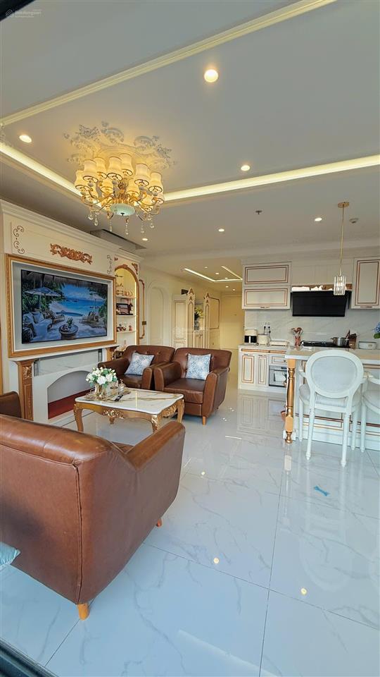 Chính chủ bán căn 3 phòng ngủ, view hồ bơi dự án khu diamond centery, full nội thất cao cấp, ở ngay