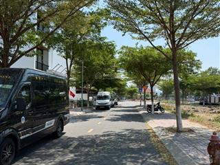 Hàng hiếm mipeco lô góc kinh doanh đối diện trục shophouse