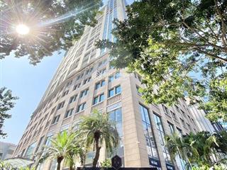 Bán chung cư cao cấp hoàng thành tower, 3pn 125m2 tầng trung, nội thất mới tinh 26.8 tỷ