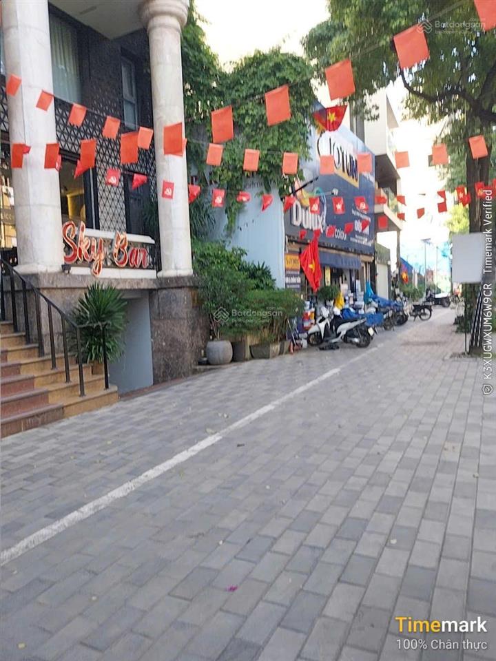 Bán căn c4 mặt phố lạc long quân, 188m2 mt 12m đất vuông, 86 tỷ