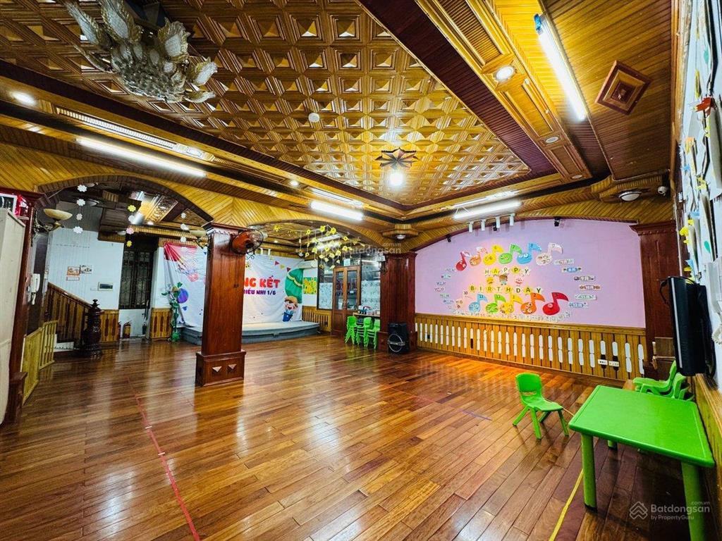 Bán nhà khu bt04 thành thái cầu giấy, 316m2 mt 15m 95 tỷ