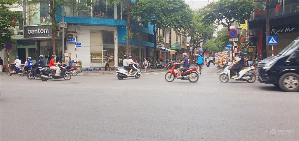 Bán tòa vp mặt phố đoàn thị điểm, 9tx160m2 hiện cho thuê 2,5 tỷ/năm, 109 tỷ