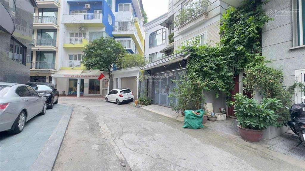 Bán gấp tòa nhà nguyễn đình thi, vỉ hè ô tô tránh đỗ, 7t thang máy 180m2 mt9m 70 tỷ
