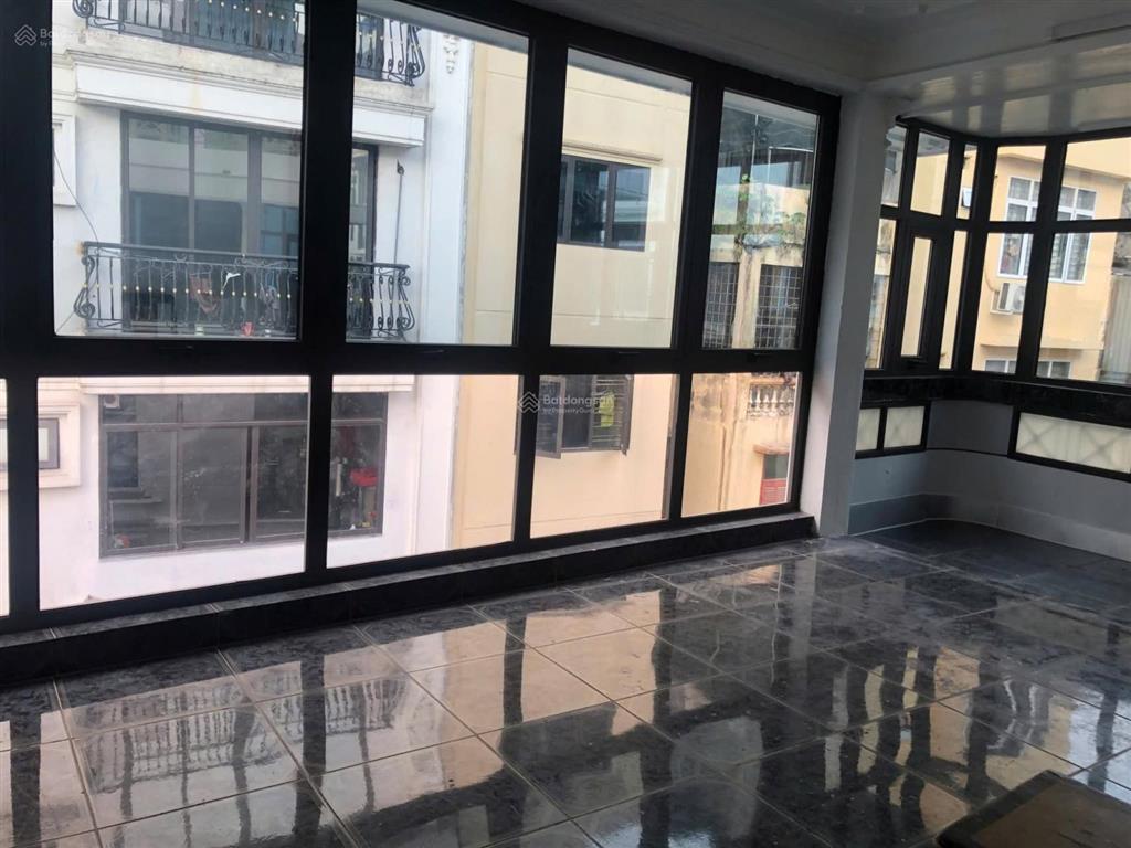 Bán nhà mặt phố đồng cổ, vỉ hè ô tô tránh lô góc, 101m2 mt9.7m 5t thang máy 40 tỷ