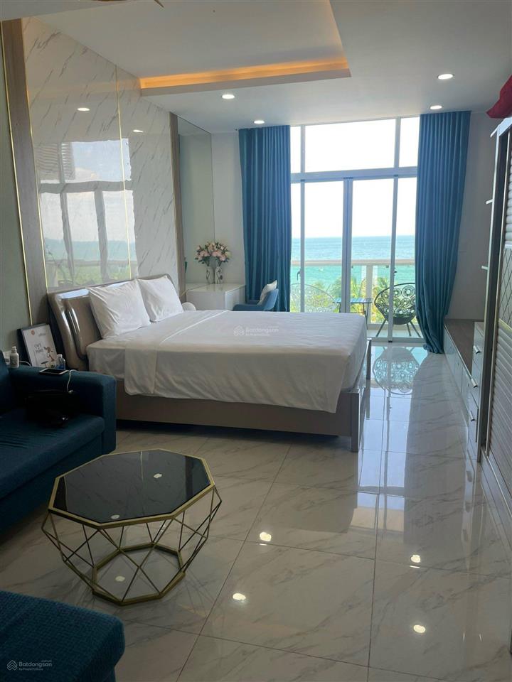 Em cần bán căn studio view và nội thất 100% như hình