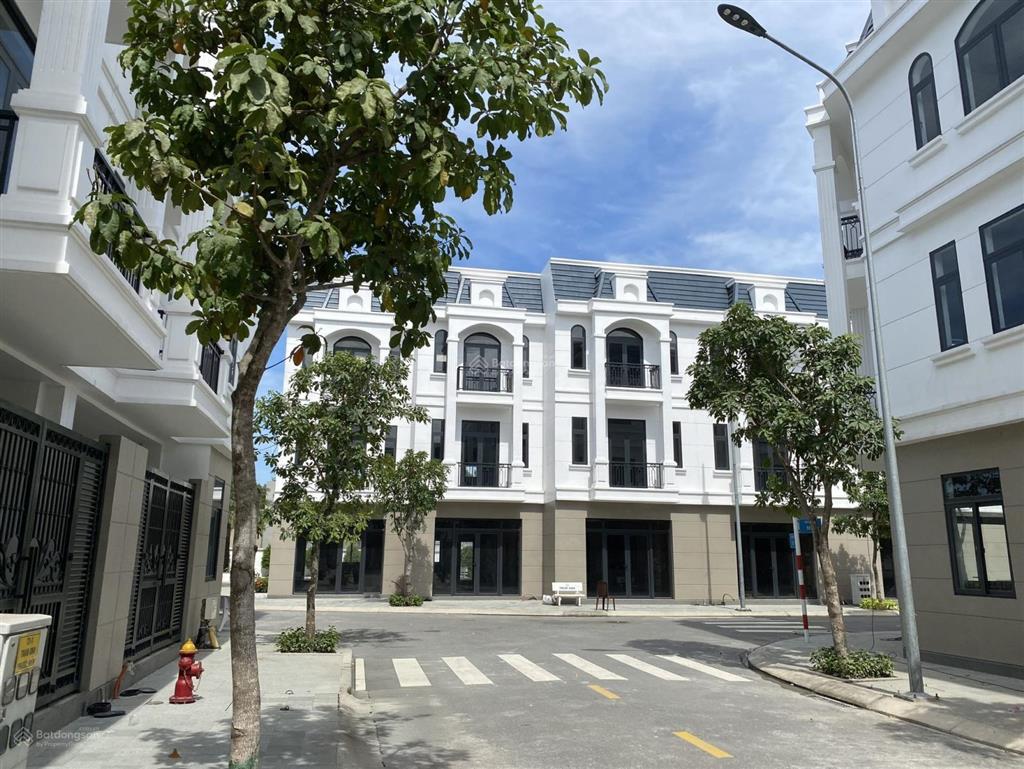 Bán nhà phố phước điền đã hoàn công đầy đủ chỉ việc dọn vô ở