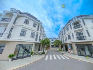 Bán shophouse chợ phước điền midtown đối diện chợ bình phước b