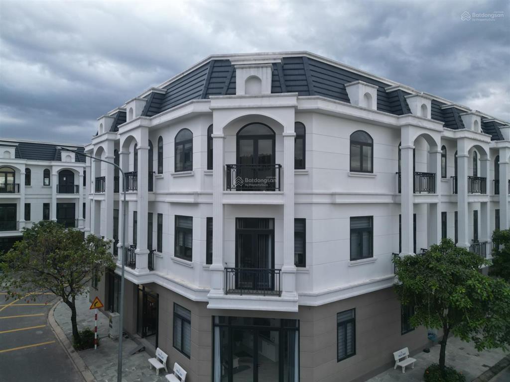 Bán shophouse chợ phước điền midtown đối diện chợ bình phước b