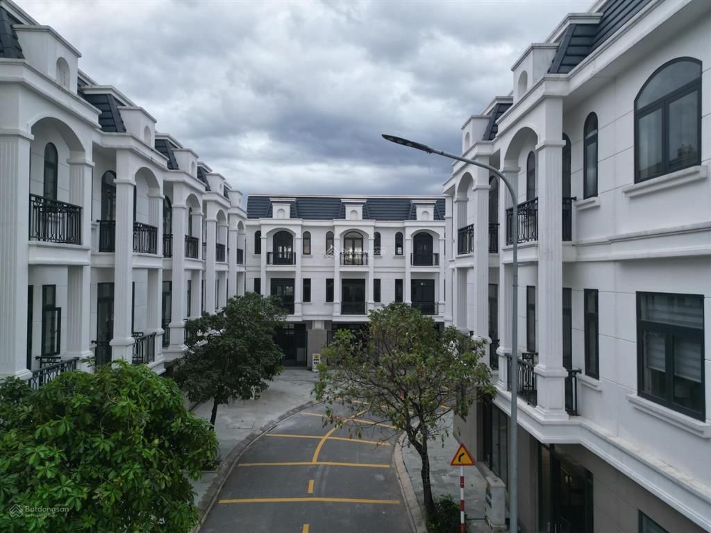 Bán shophouse chợ phước điền midtown đối diện chợ bình phước b