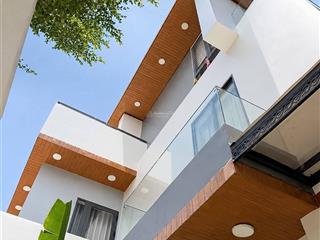 Cho thuê biệt thự (new 100%) 5pn, 6wc, 150m2 tại nguyễn sơn, 60 triệu vnd   em hải