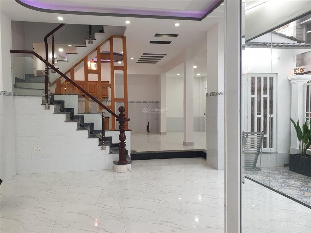 Bán nhà mặt phố tại 1545 lê văn lương, 8,2 tỷ, 94m2, giá ưu đãi chỉ với