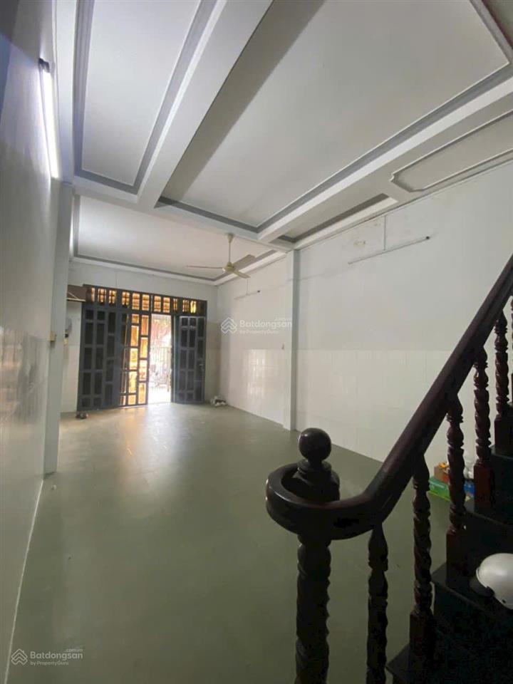 Cho thuê nhà mặt tiền thục phán 4,2x 17 trệt 2 lầu 1 sân thượng, giá 7,5 triệu.  0907 268 ***