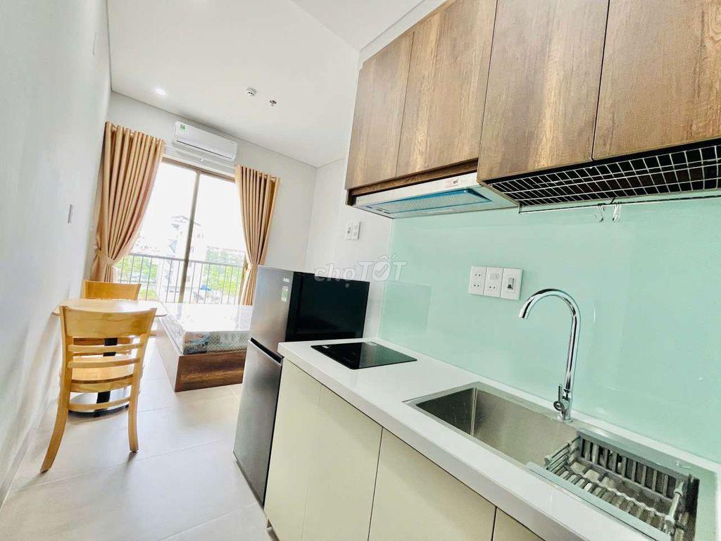 CĂN HỘ KHU ĐÔ THỊ FPT, MÁY GIẶT RIÊNG, BAN CÔNG LỚN