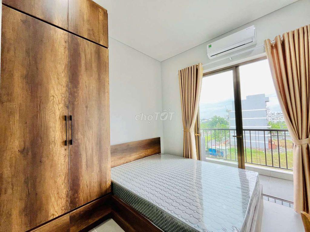 CĂN HỘ KHU ĐÔ THỊ FPT, MÁY GIẶT RIÊNG, BAN CÔNG LỚN