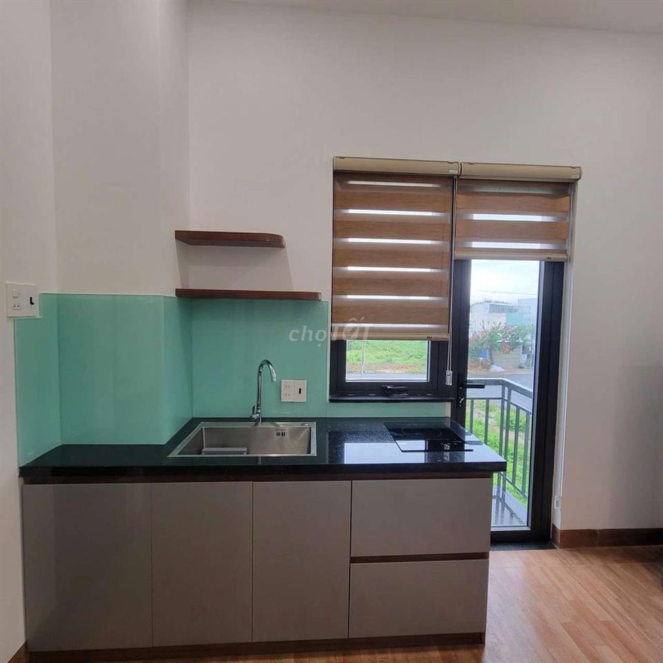 Căn Hộ Khu FPT, có Ti vi, Balcony, giá 4,2 million