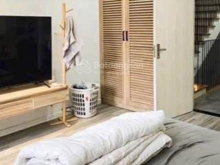 Hàng hiếm  nhà 3 tầng đường nhựa ô tô gần ngay hoàng diệu 2