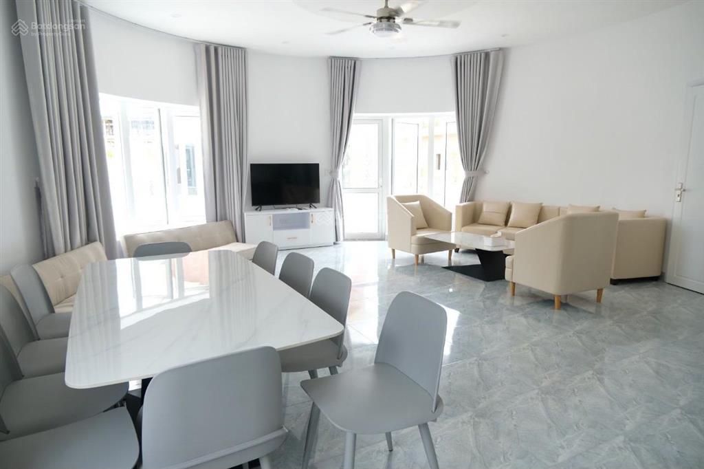 Chính chủ bán villa hoa tiên paradise, diện tích 346m2, mặt tiền 13.6m. giá 5.5 tỷ.  0981 133 ***