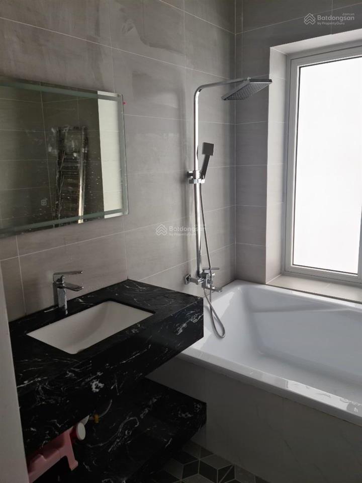 Chính chủ bán villa hoa tiên paradise, diện tích 346m2, mặt tiền 13.6m. giá 5.5 tỷ.  0981 133 ***
