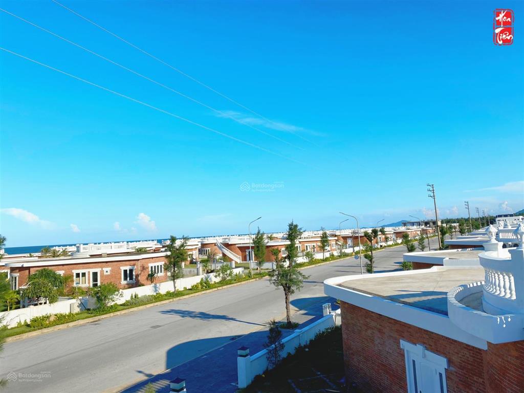 Chính chủ bán villa hoa tiên paradise, diện tích 346m2, mặt tiền 13.6m. giá 5.5 tỷ.  0981 133 ***