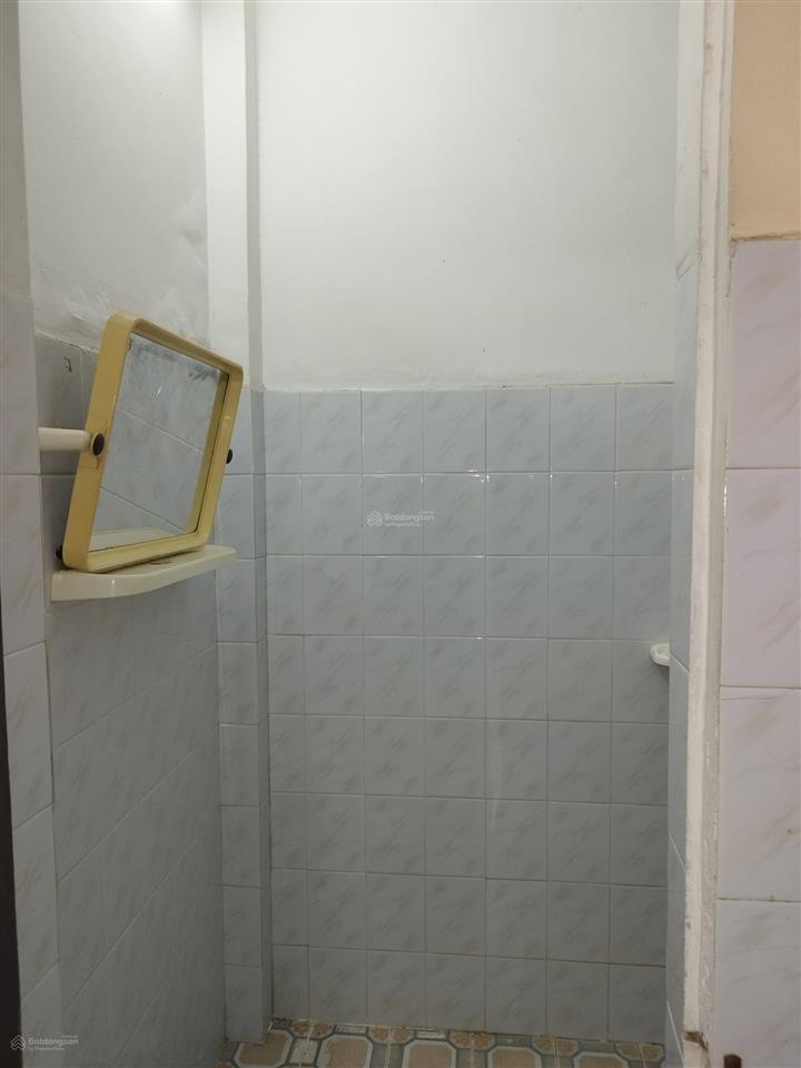 Cho thuê nhà 2 tầng độc lập lô góc 3 mặt thoáng, dt 43m2, ngang 4 m, 52 lê lợi, gia viên, hải phòng