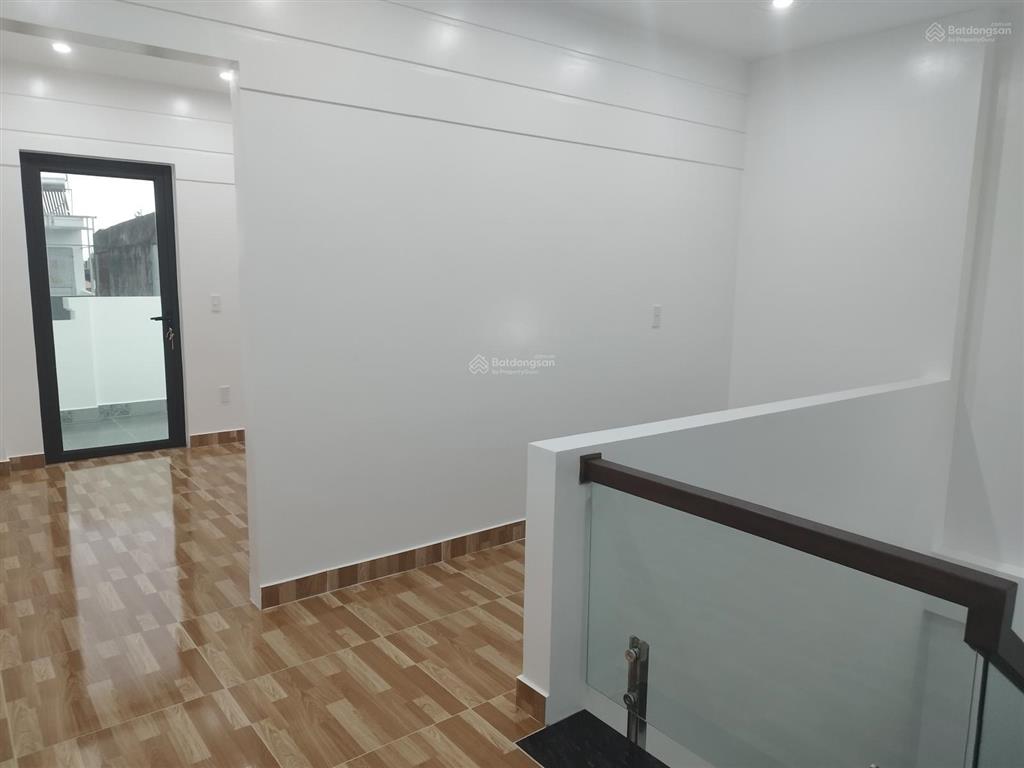 Chính chủ bán nhà 4 tầng độc lập mới, đông nam, dt 58m2, đường phủ thượng đoạn, đông hải, hải phòng