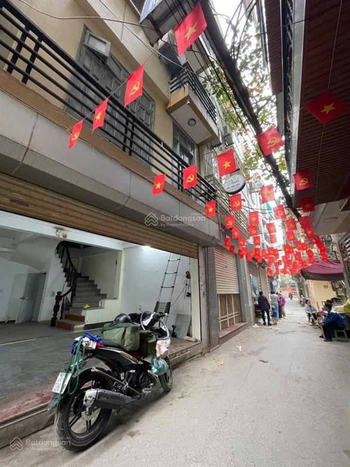 Xuân thủy 110m2 7 tầng, mt 7.5m, lô góc ô tô tránh, vị trí đắc địa. toà dòng tiền