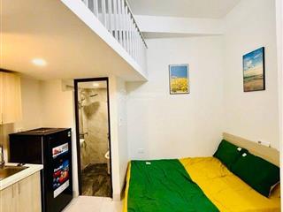 Bán nhà phố lạc long quân  võng thị dt 150m2 9 tầng mt 5m nở hậu. cách 25m ra oto tránh.