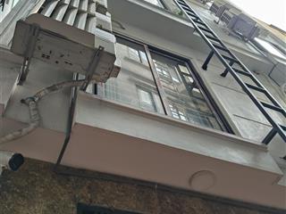 Toà ch mini trần duy hưng, 50m ra mp, dt 150m2 xây 8 tầng, 7 nổi 1 hầm, mt 8m. doanh thu 1.7 tỷ/năm