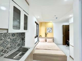 Chính chủ bán toà chmn dt 100m2 xây 7 tầng mt 5.5m, tm, pccc gần ngoại giao đoàn, dt 100tr/tháng.