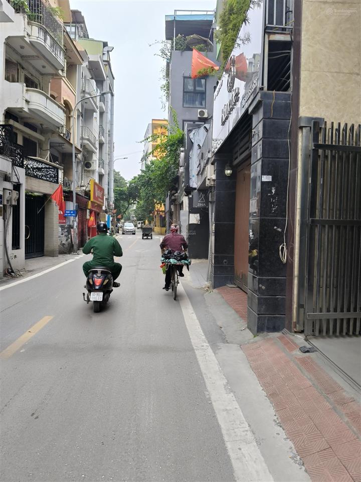 Tòa căn hộ 9 tầng 110m², 25 phòng, ô tô tránh sát hàm nghi  dòng tiền 2.4 tỷ/năm