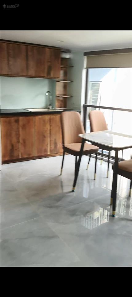 Toà cc mini tại hồ tây 105m2, 7 tầng, mt 6.2m 13 phòng khép kín, có gác xép, thầu cả toà 85tr/tháng